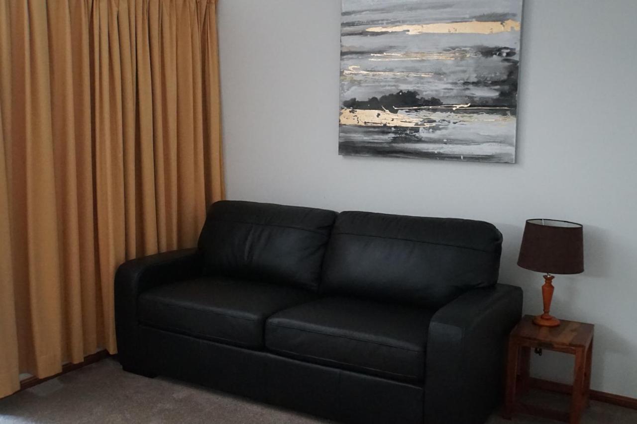 Airlie Seaview Apartments Airlie Beach Extérieur photo