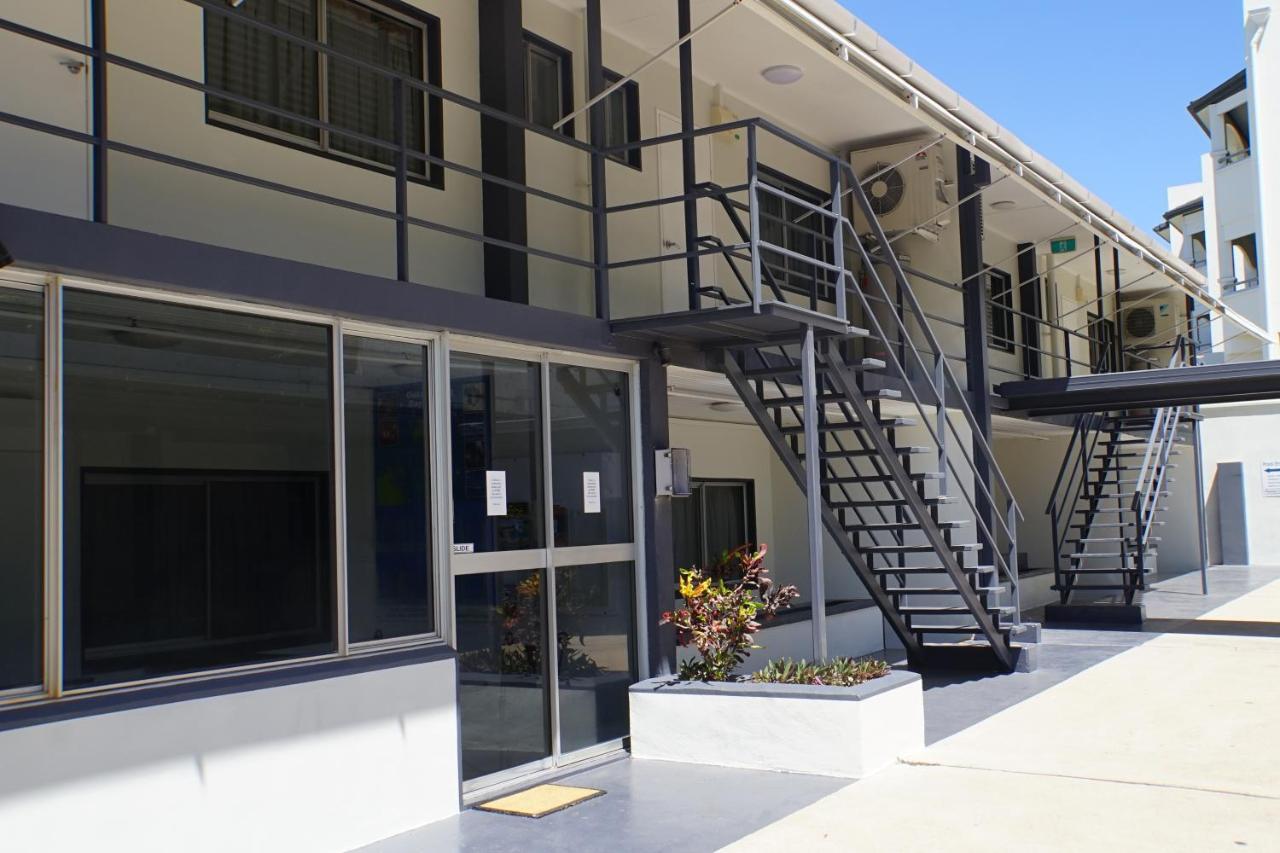 Airlie Seaview Apartments Airlie Beach Extérieur photo